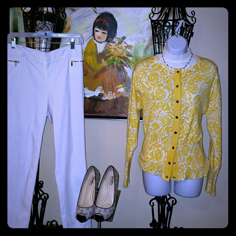 Ann Klein Yellow & Qhite Cardigan